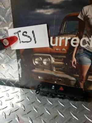 Interruptor de control de tracción Dodge Avenger Hazard 2011 2012 2013 2014 P68044102AB Foto 1 de 4