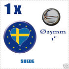 Badge Ø25mm Pays de l'europe des 28, drapeau en forme de coeur SUEDE