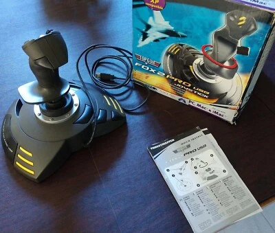 Thrustmaster Top Gun Fox 2 Pro USB 飞行杆街机风格摇杆适用于 PC  — 第 1/4 张图片
