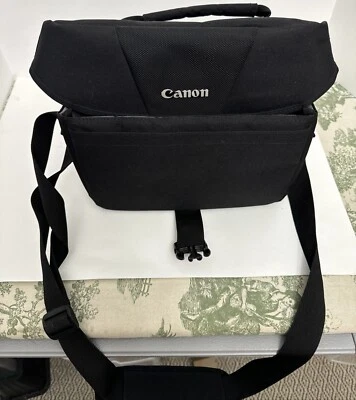 相机手提/单肩包黑色带可调肩带从未使用过 — 第 1/2 张图片