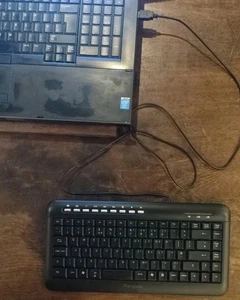Targus Compact Multimedia Keyboard USB English QWERTY AKB05UK - VGW Condition  - Picture 1 of 7