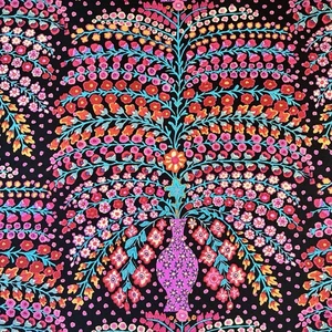 1/2 yd - Kaffe Fassett 'Persian Vase' for Rowan Fabrics Quilting Cotton 18"x44" - Picture 1 of 5