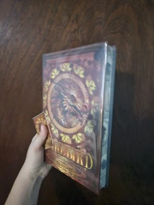 Firebird by Juliette Cross - Darkly Bookish Box + Sticker - Sprayed Edges - Imagen 1 de 1