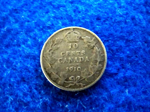 1910 Broad Leaves Canada Silver Ten Cents Cover