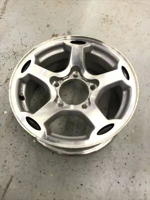 Llanta Chevrolet Pontiac Sunrunner Tracker 15 1999 2000 91176021 OE aluminio Foto 1 de 4