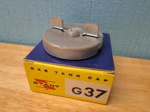 1949-1957 Hudson Nash Packard Lincoln Morris Minor Stant G37 Fuel Gas Cap NOS - Picture 1 of 4