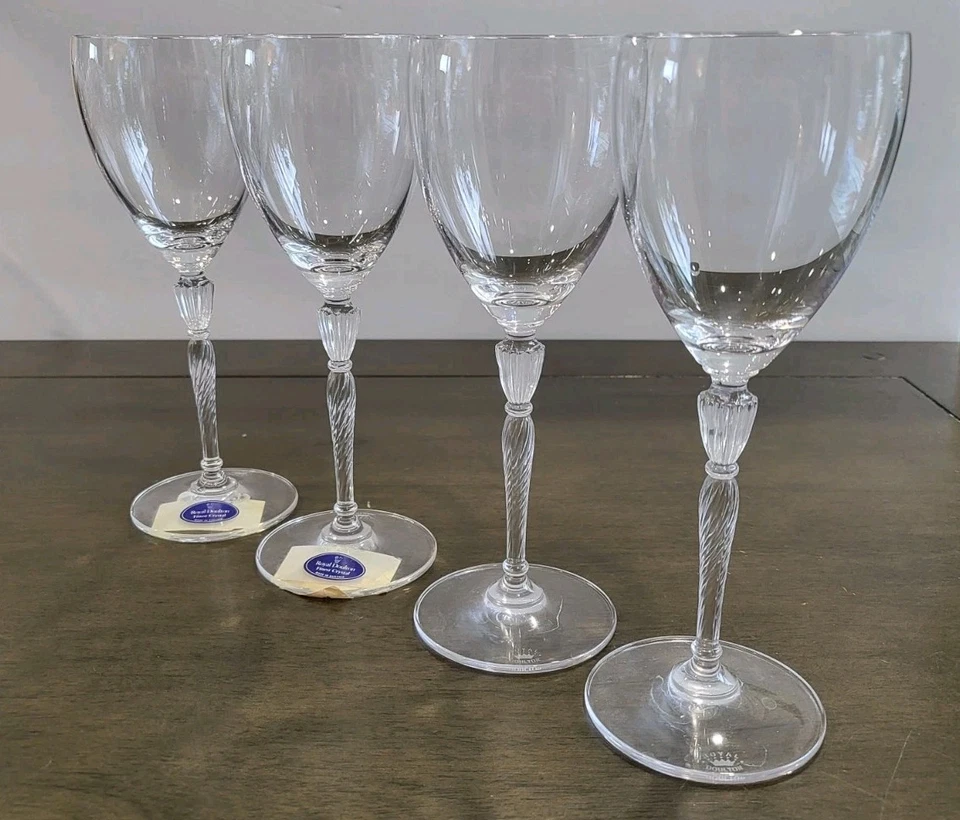 Copas de vino Royal Doulton Oxford platino (juego de 4) (6 oz) Foto 1 de 4