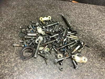 02 pernos de hardware varios Yamaha Viper 700 SX700 79H Foto 1 de 3