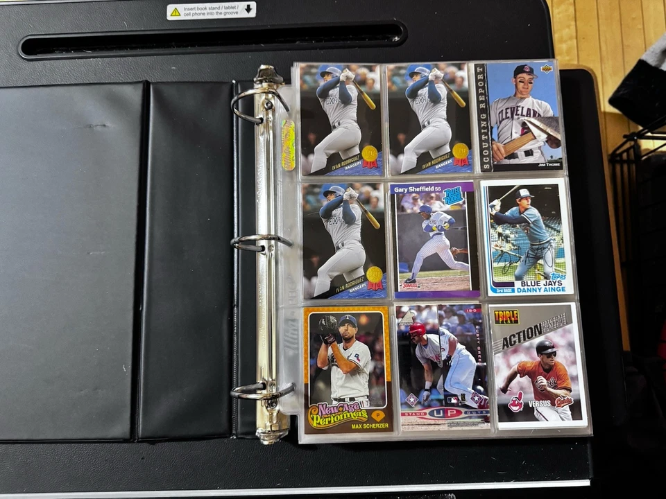 Lot of 252 - Baseball Cards In Binder- Stars/Rookies/Inserts/HOFers.. - Image 1 of 4