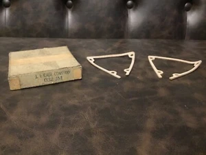 J.I.CASE COMPANY NEW OLD STOCK 032 JM GASKETS - Picture 1 of 4