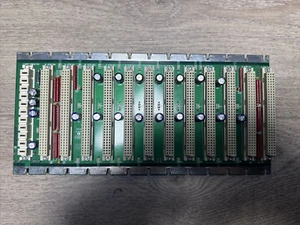 Delta Tau Data UBUS 12 SLOT Backplane Board 603465-101 - Bild 1 von 12