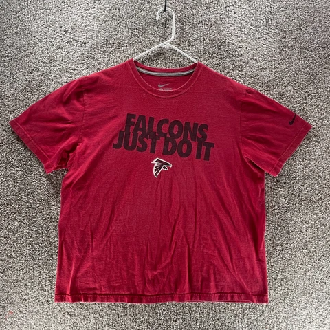 Atlanta Falcons Nike Shirt Mens 2XL XXL Red NFL Football Short Sleeve Distressed Cover