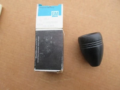 Nuevo de Lote Antiguo 1980-1983 Chevy Citation Skylark Oldsmobile Omega Phoenix 4 velocidades perilla de cambio Foto 1 de 4