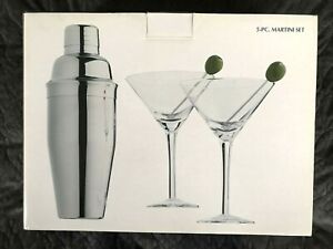 5 PIECE MARTINI SET~New Sonoma Lifestyle~Cocktail Shaker 2 Glasses 2 Olive Picks