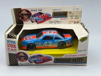 Road Champs NASCAR #43 Richard Petty STP Pontiac Grand Prix, 1:43, nuevo en caja Foto 1 de 4