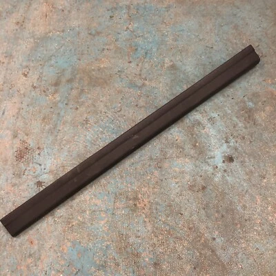 04-11 Mazda RX8 umbral de puerta interior derecha placa de desgaste panel inferior de plástico Foto 1 de 4