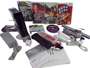 Nintendo Black Wii Console, 2 Contr 2 Nunchucks, 6 games, - Picture 1 of 12