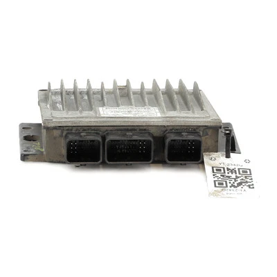 Calcolatore Motore - Renault CLIO CAMPUS II PH.1 - 8200767242 - Y1-2342Q - Immagine 1 di 3
