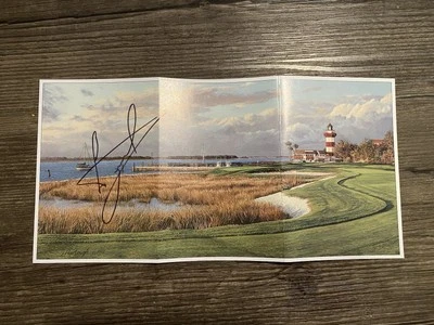 Tarjeta de puntuación de golf Harbourtown firmada por Luke Donald RBC Heritage 2025 Ryder Cup Capt Foto 1 de 2