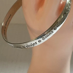 Avon Women Of Earth .925 Inscribed 1998 “ WOMAN *femme *mujer * Bangle Bracelet - Picture 1 of 20
