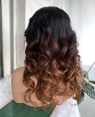 Peluca frontal de encaje 18 pulgadas ondulada 13X4 cabello humano predeplucado 180 % densidad Foto 1 de 4