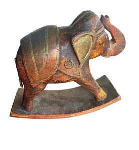 Holz geschnitzter Elefant Schaukel Vintage mit Messing und Kupfer Akzenten Made India - Bild 1 von 16
