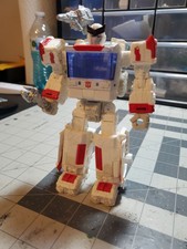 Transformers Siege Ratchet