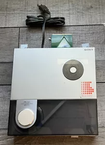 Sony PS-Q7 Turntable Player Japan For Parts Or Repair Record Player (Powers On) - Picture 1 of 6