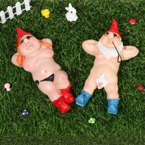 Estatua de gnomo de jardín divertida durmiendo desnudo gnomo al aire libre jardín césped adornos - Imagen 1 de 17