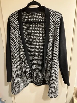 Club Monaco Open Cardigan Gray And Black Size Medium Soft Warm - Image 1 of 4