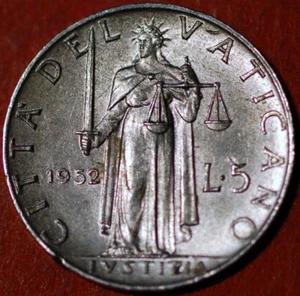 Vatican City 5 Lire 1952 Pius XII KM# 51.1 - Picture 1 of 2