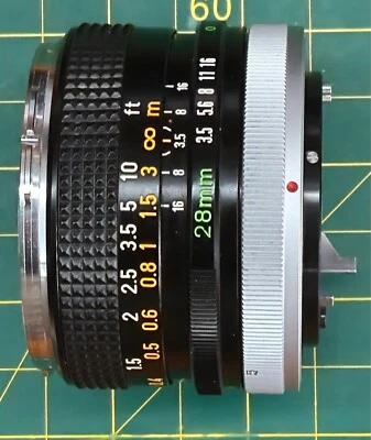 Lente gran angular muy compacta Canon FD Mount 28 mm f/3,5 como nueva Foto 1 de 4