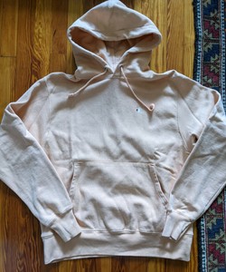 urban outfitter champion moletom com capuz