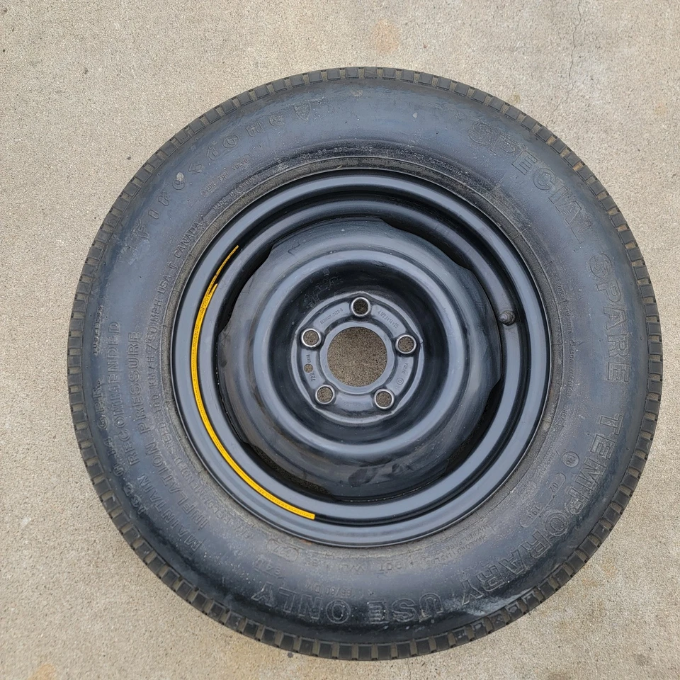 Neumático de repuesto Volvo 740 usado como nuevo Donut 242 244 245 240 940 Foto 1 de 4