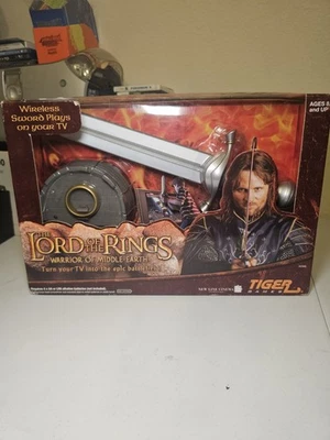 El Señor de los Anillos Guerrero de la Tierra Media Tigre Juegos 2004 *Nuevo* Foto 1 de 4