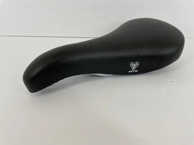 Sillín de asiento vintage WTB SST Wilderness Trail bicicletas bicicleta de montaña años 90 negro usado en excelente estado Foto 1 de 4