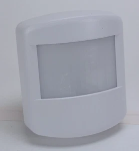 Vivint Wireless Motion Detector Sensor - Picture 1 of 3
