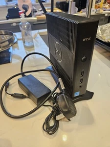 Wyse 5060 Dell N07D 4gb Ram 8GB SSD Linux - inkl. Netzteil - WiFi - Standfuß - Bild 1 von 5