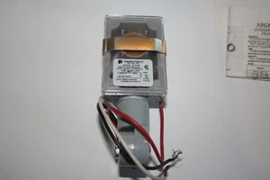 NEU Fisher Pierce NITELIGHTER Außenbeleuchtung Steuerung SFT168 - Bild 1 von 6