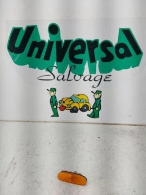 Marcador lateral de esquina/luz de estacionamiento para 93-97 Infiniti J30 79007 Foto 1 de 4