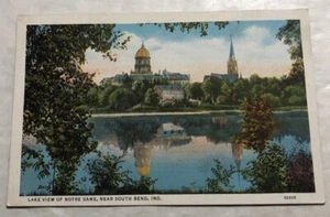 Lake View Of Notre Dame, Near South Bend, Indiana. Postcard (B3) - Picture 1 of 2