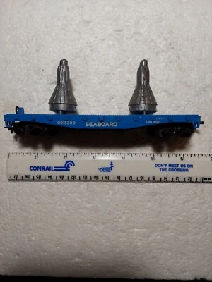 LIONEL HO #0813-200 SEABOARD MERCURY CAPSULE FLAT CAR - Image 1 of 4