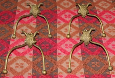 4 perchas para asiento de banco antiguo de roble Foto 1 de 3