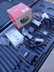 Canon FS10 48X Advance Zoom Built In Memory 8GB Flash Camcorder Tested - Picture 1 of 3