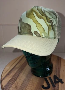NWOT PRANA LA VIVA WOMEN’S COASTAL SAGE WATERCOLOR TRUCKER HAT.    J14 - Picture 1 of 5