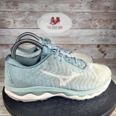 Mizuno Wave Sky Women's Size 7 Blue Athletic Running Shoes  - Image 1 of 4