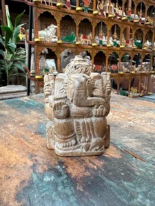 Ancient Pre-1850's Old Rare Wooden Figure of Hindu's God Ganesha 3.5 x 2.5" - Picture 1 of 6