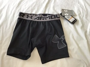 Under Armour Boys' Armour Mid Shorts Black Size YSM NWT - Picture 1 of 3