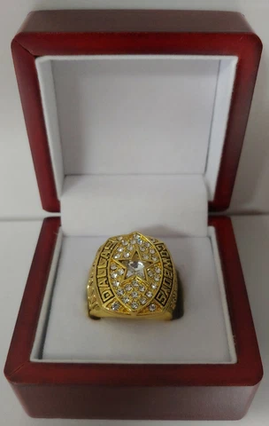 Troy Aikman - 1992 Dallas Cowboys Super Bowl Gold Color Ring With Display Box Cover