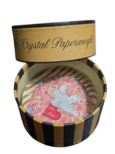 Punch Studio Kuppel Glas Kristall Briefbeschwerer weiß Taube Be Mine Rosen Made France - Bild 1 von 11
